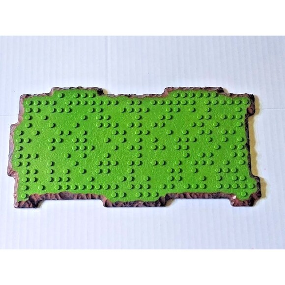 Mega Bloks Dragons Krystal Wars Part Grass Baseplate 5"x10" - Picture 3 of 6